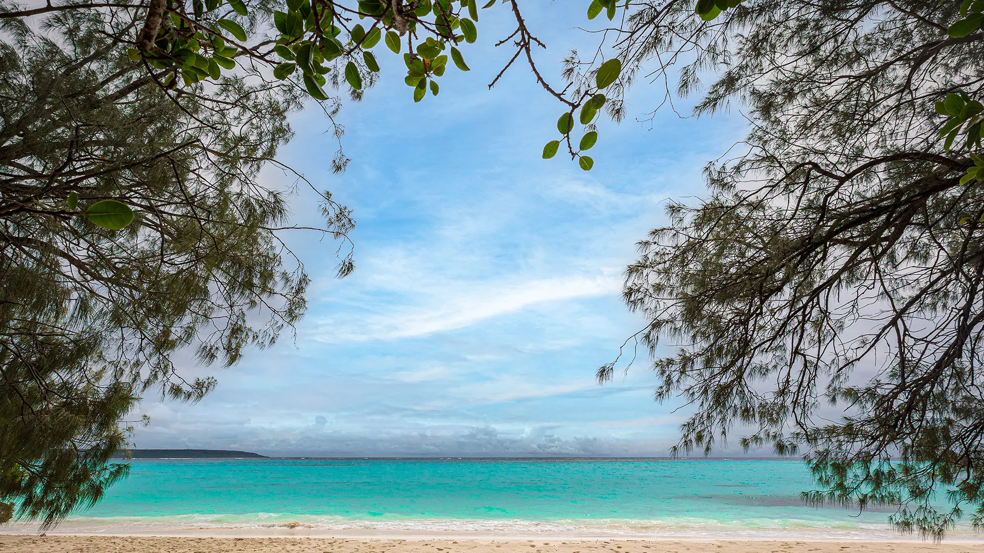 Plage de Luengoni