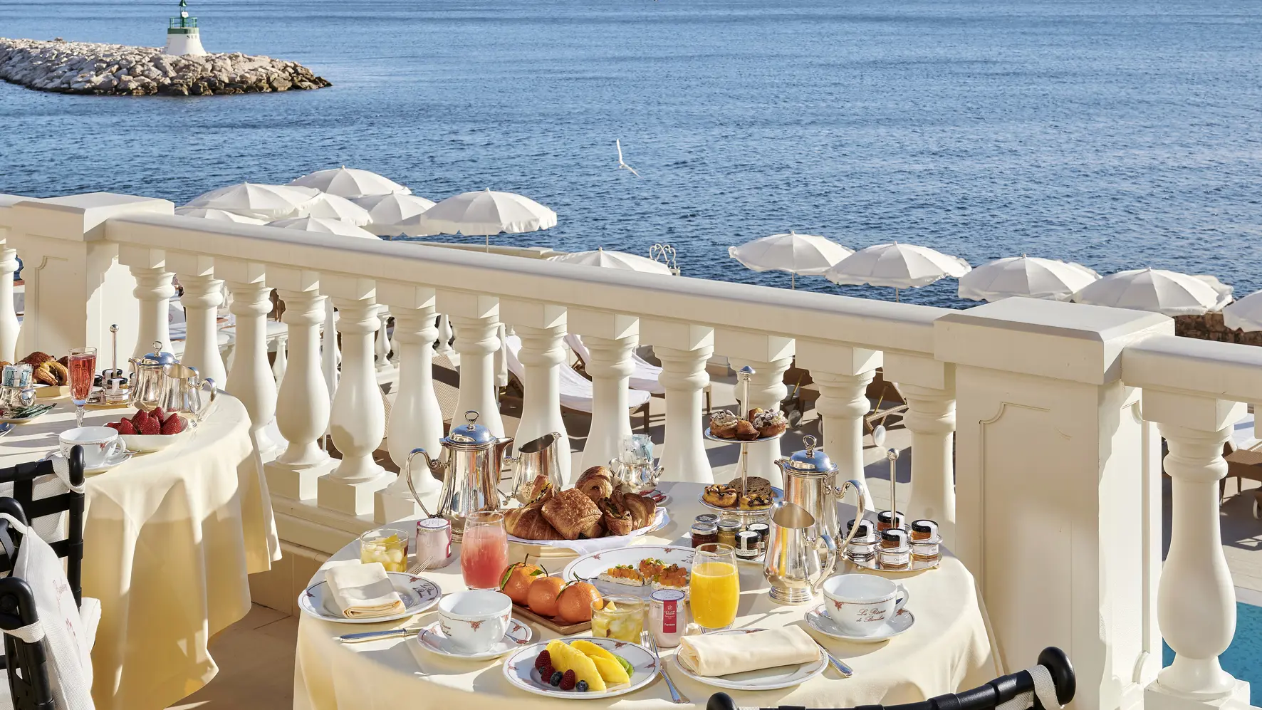 Petit déjeuner en Terrasse