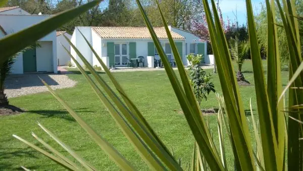 Studio at Le Parasol