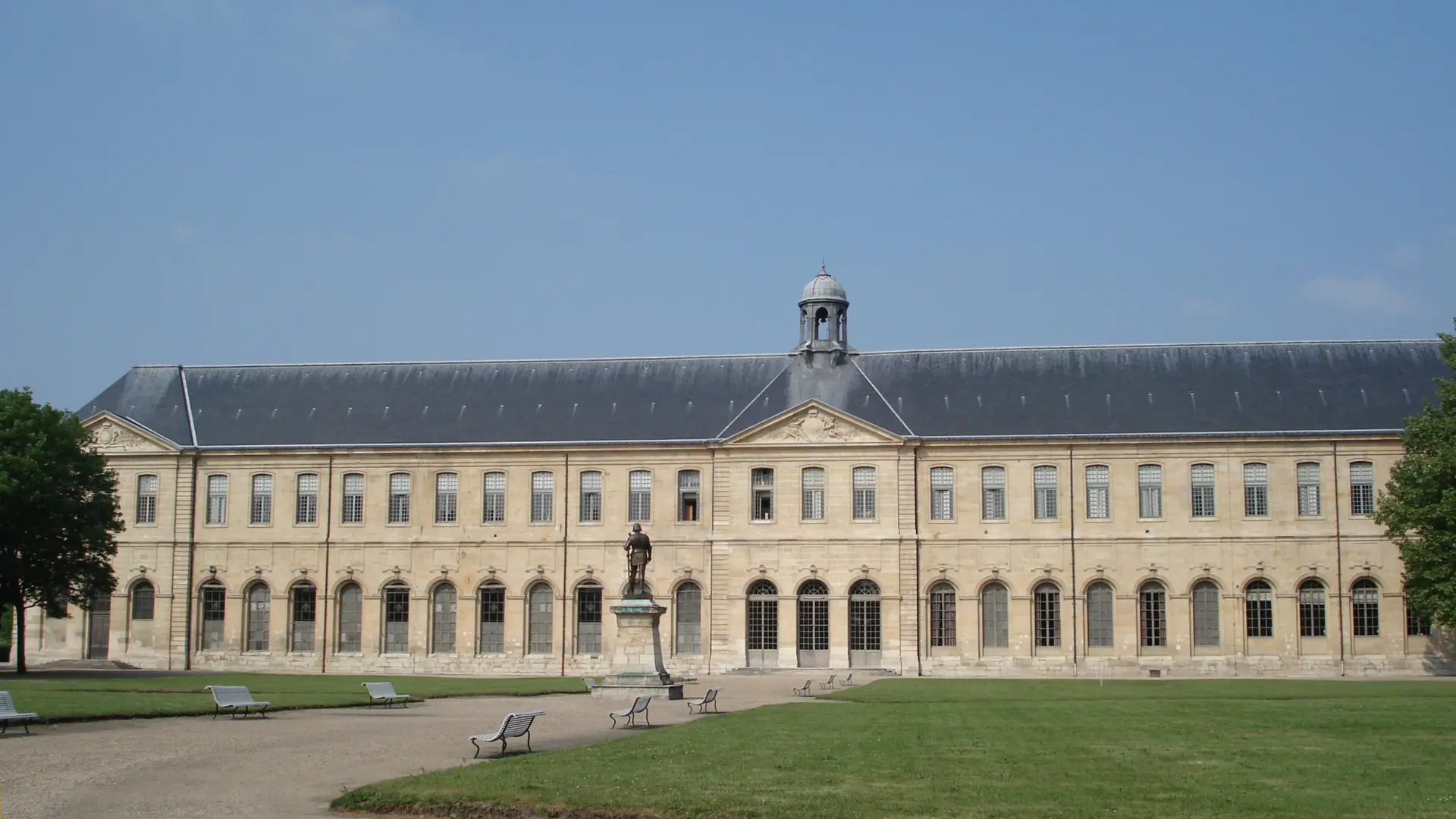 Maison d'Education de la Légion d'Honneur de Saint-Denis