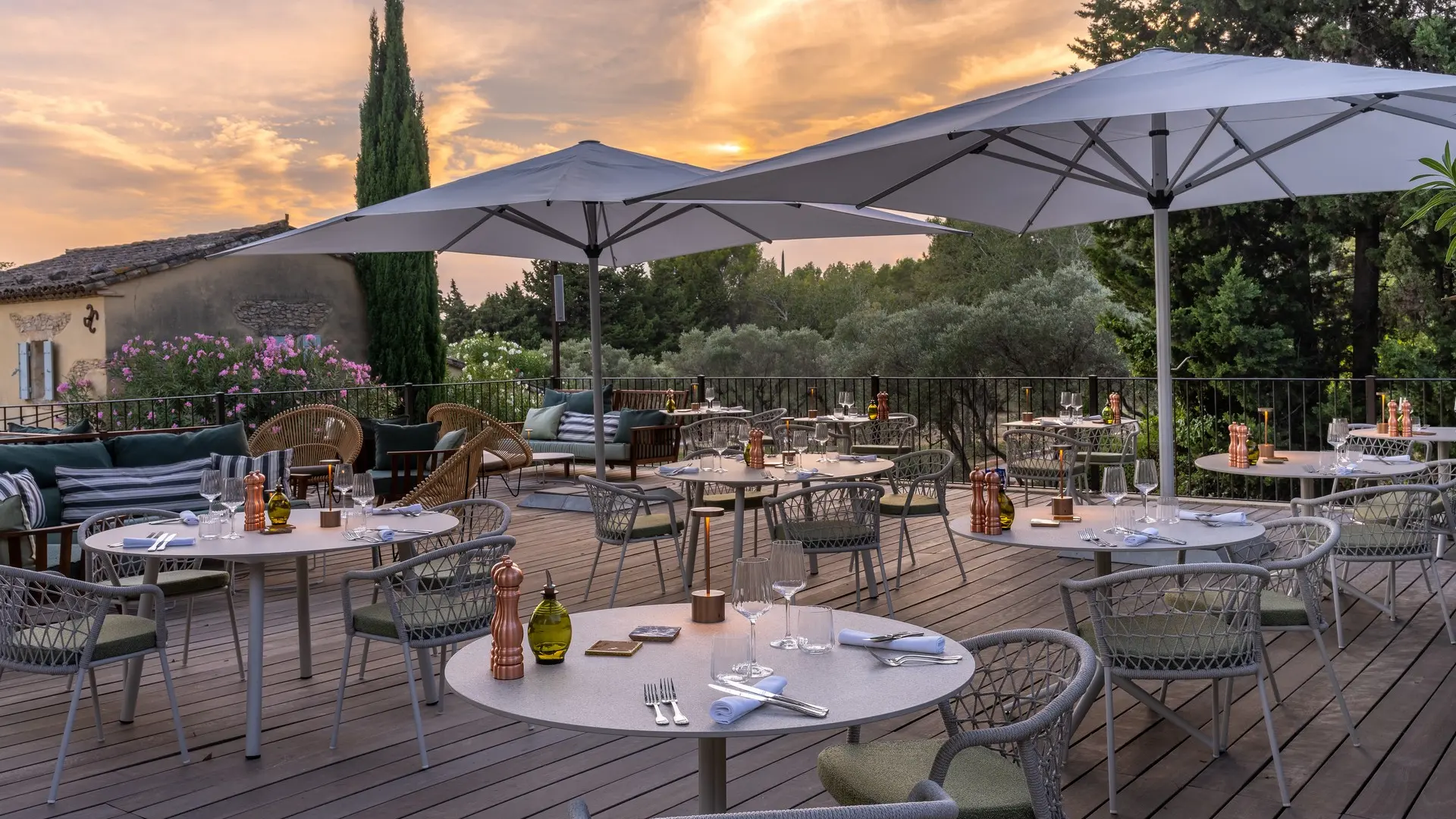 Restaurant Allegria - Les Petites Maisons Hameau des Baux à Paradou