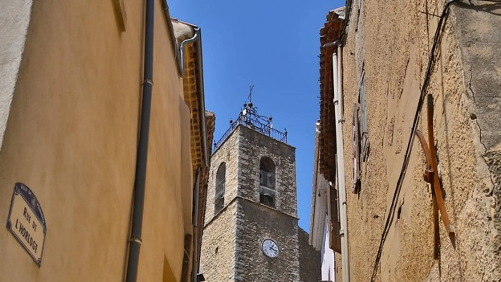 Le clocher de l'église