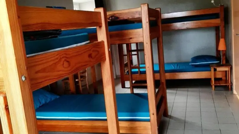 ortoir 1 de la 1ere partie du gîte : 6 lits 90. Accès direct sur l'extérieur. 