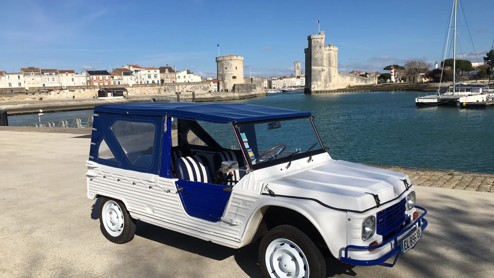 Méhari port de La rochelle