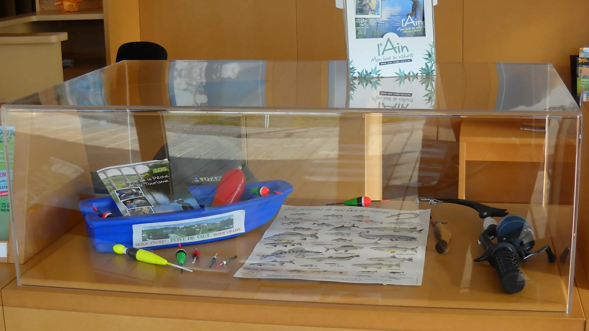 Vitrine pêche