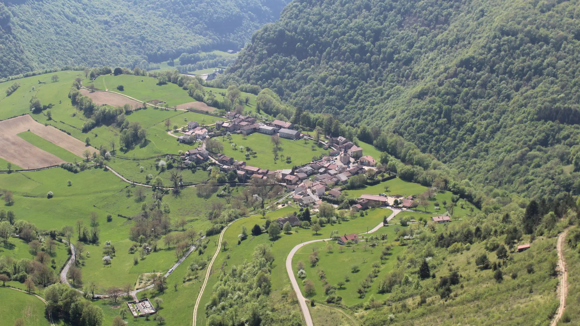 Oncieu, vue d'en haut