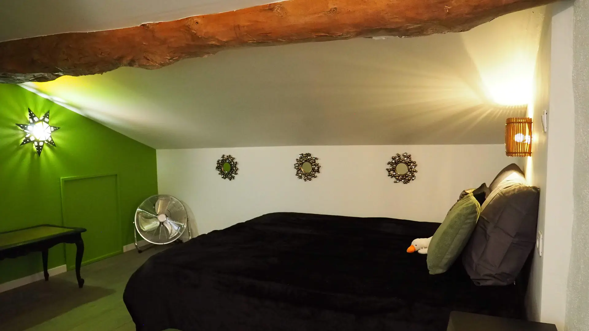 chambre 2 lits simple