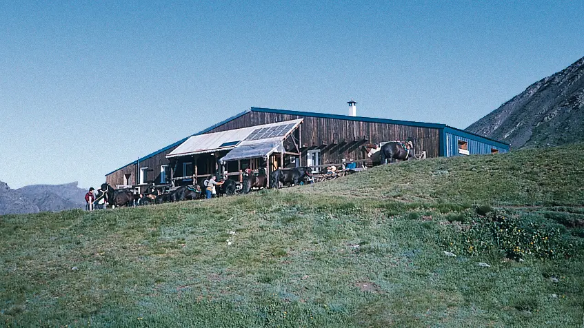 Extérieur été du Refuge Agnel