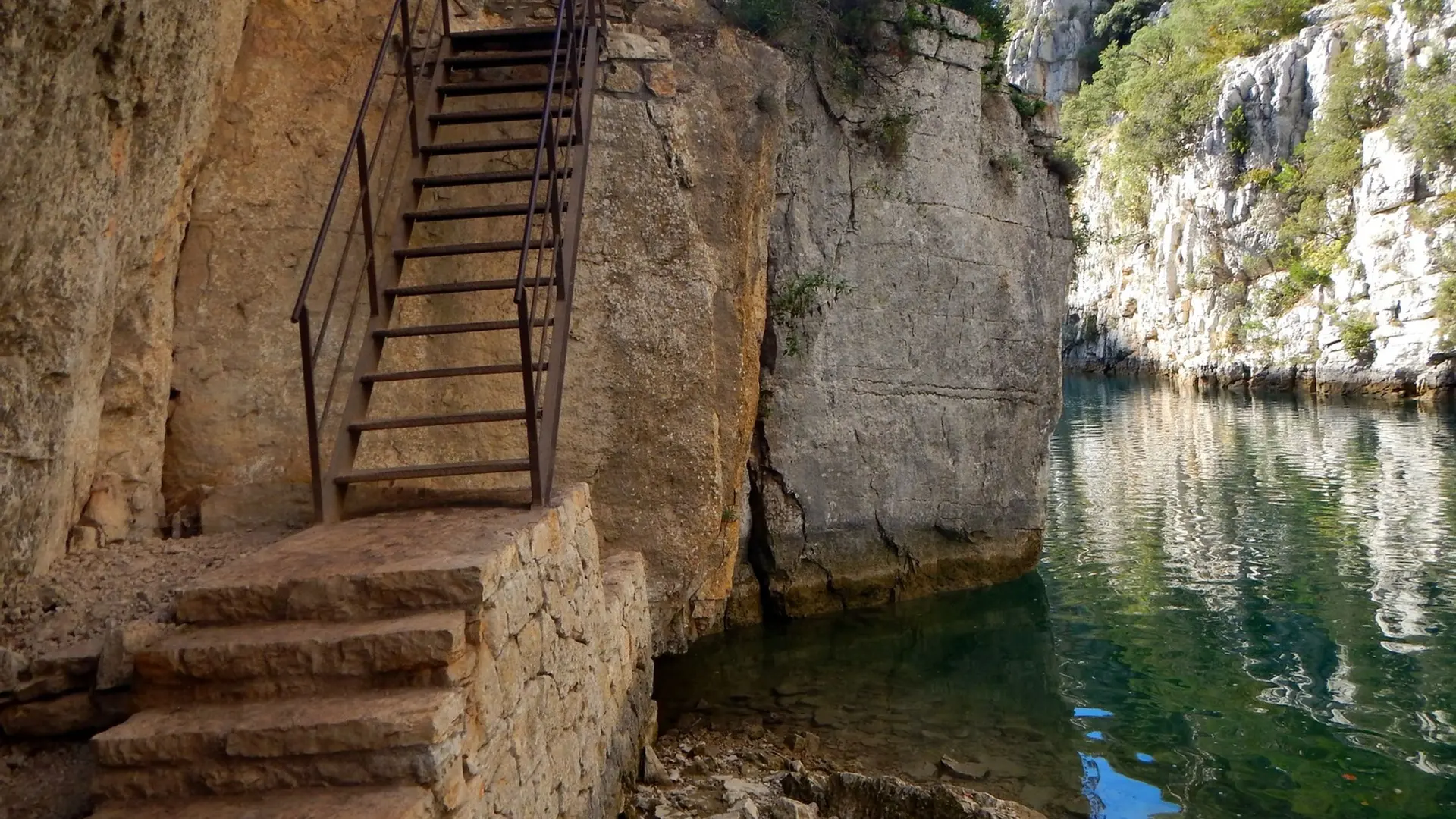 Les escaliers metalliques