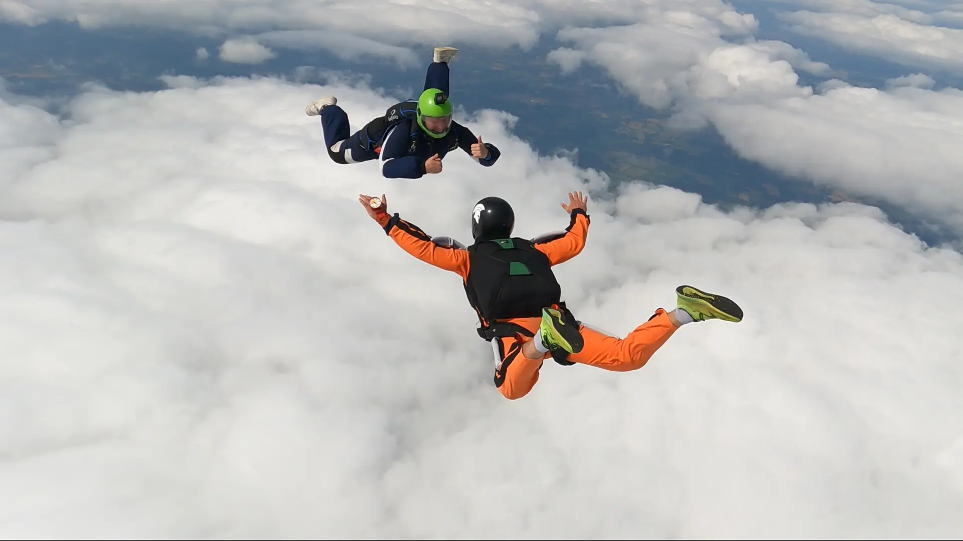 Alpes Aviation parachutisme TALLARD