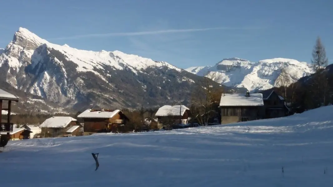 La piste Bleue et le Criou, skis aux pieds