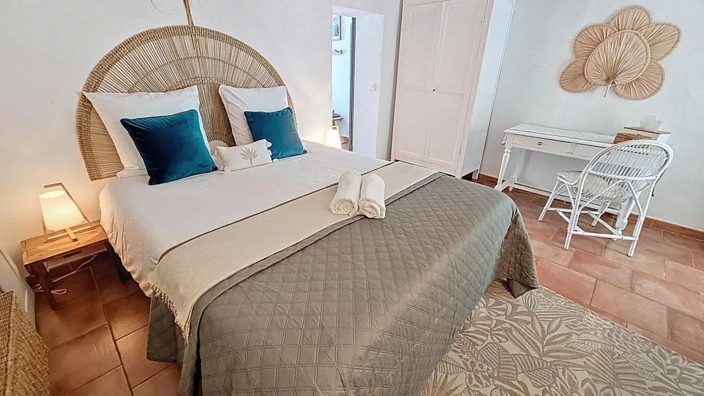 Gîte le Figuier de St Cé- Chambre Bohême-Gîtes de France Alpes-Maritimes