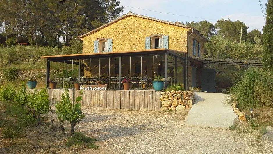 Vue extérieure du restaurant