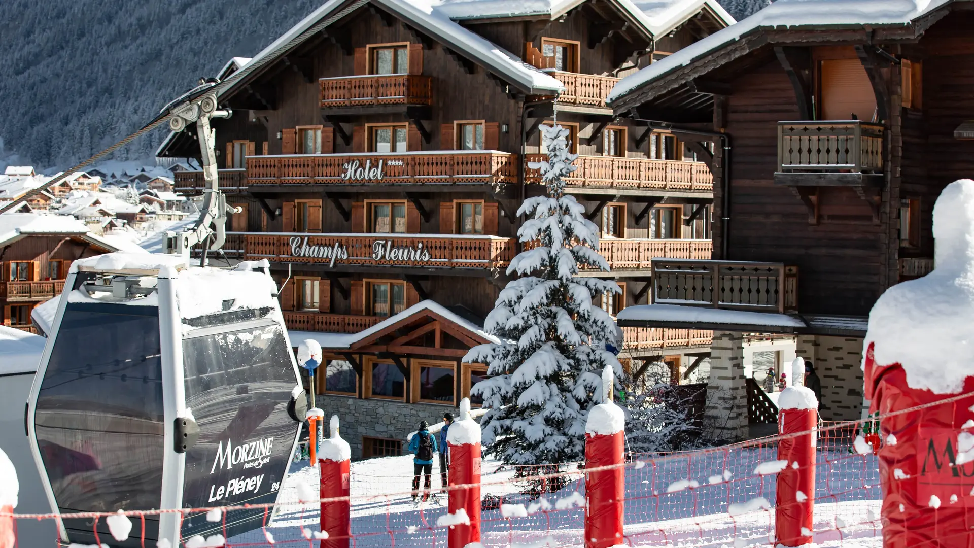 Hôtel Les Champs Fleuris