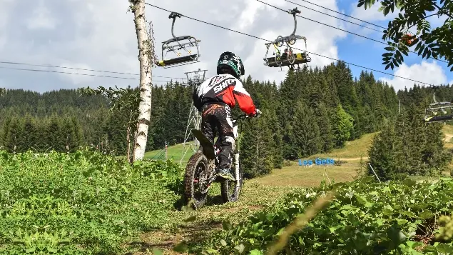 Moto trial électrique