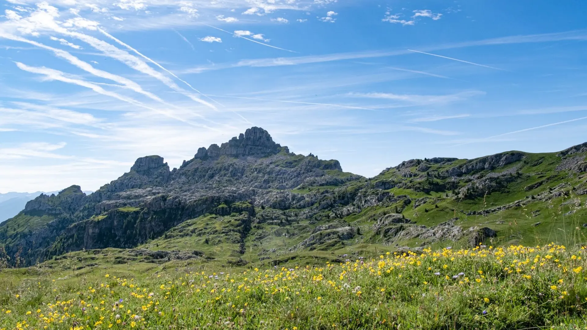 Les Aiguilles de Chabrières et l'Oucane