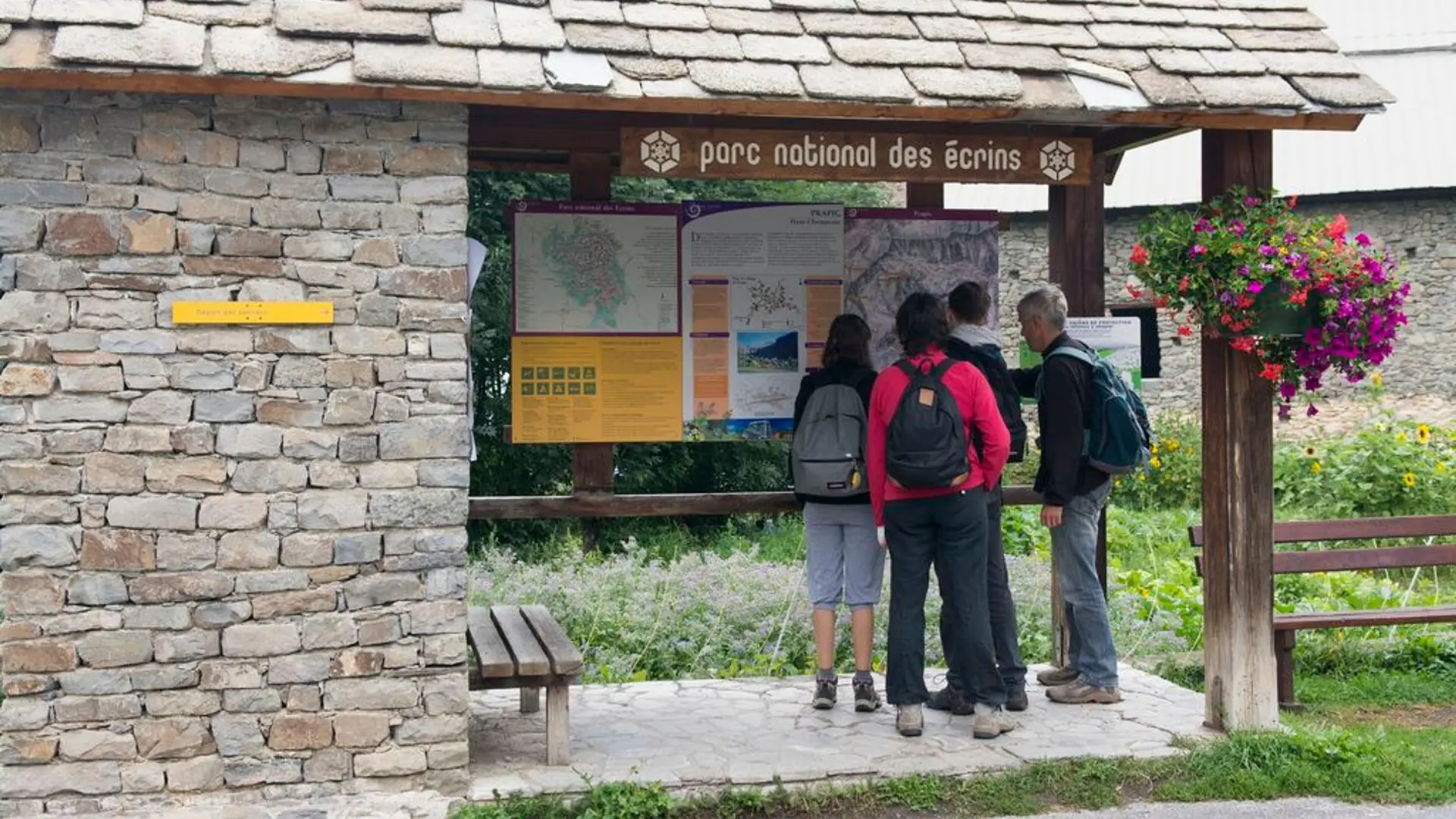 Porte d'entrée de Prapic