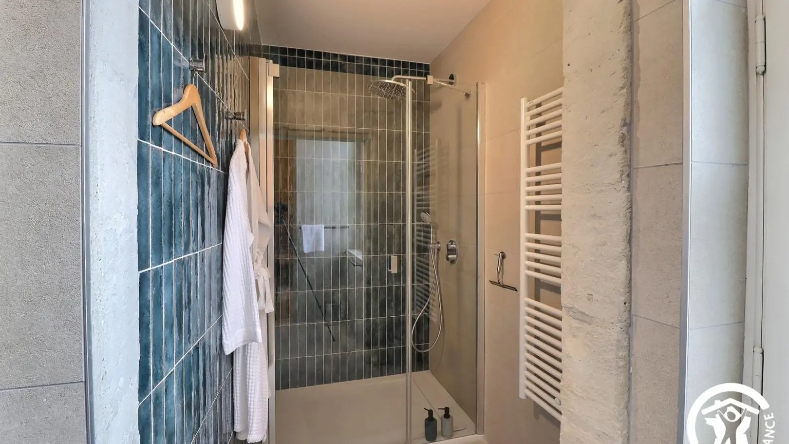 Salle d'eau de la chambre des Observantins