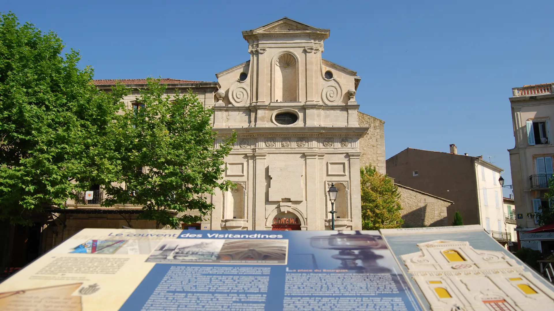 chapelle du couvent des Visitandines (actuellement le cinéma)