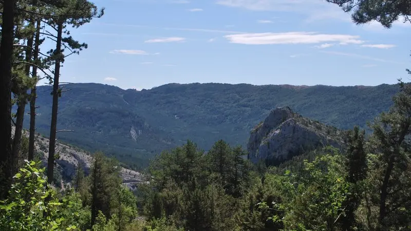 Vue sur le Roc de Taillefer