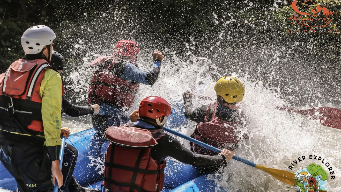Navigation Aventures PASSY Rafting - River Explorer Original - Adventures Payraud Session Raft ©