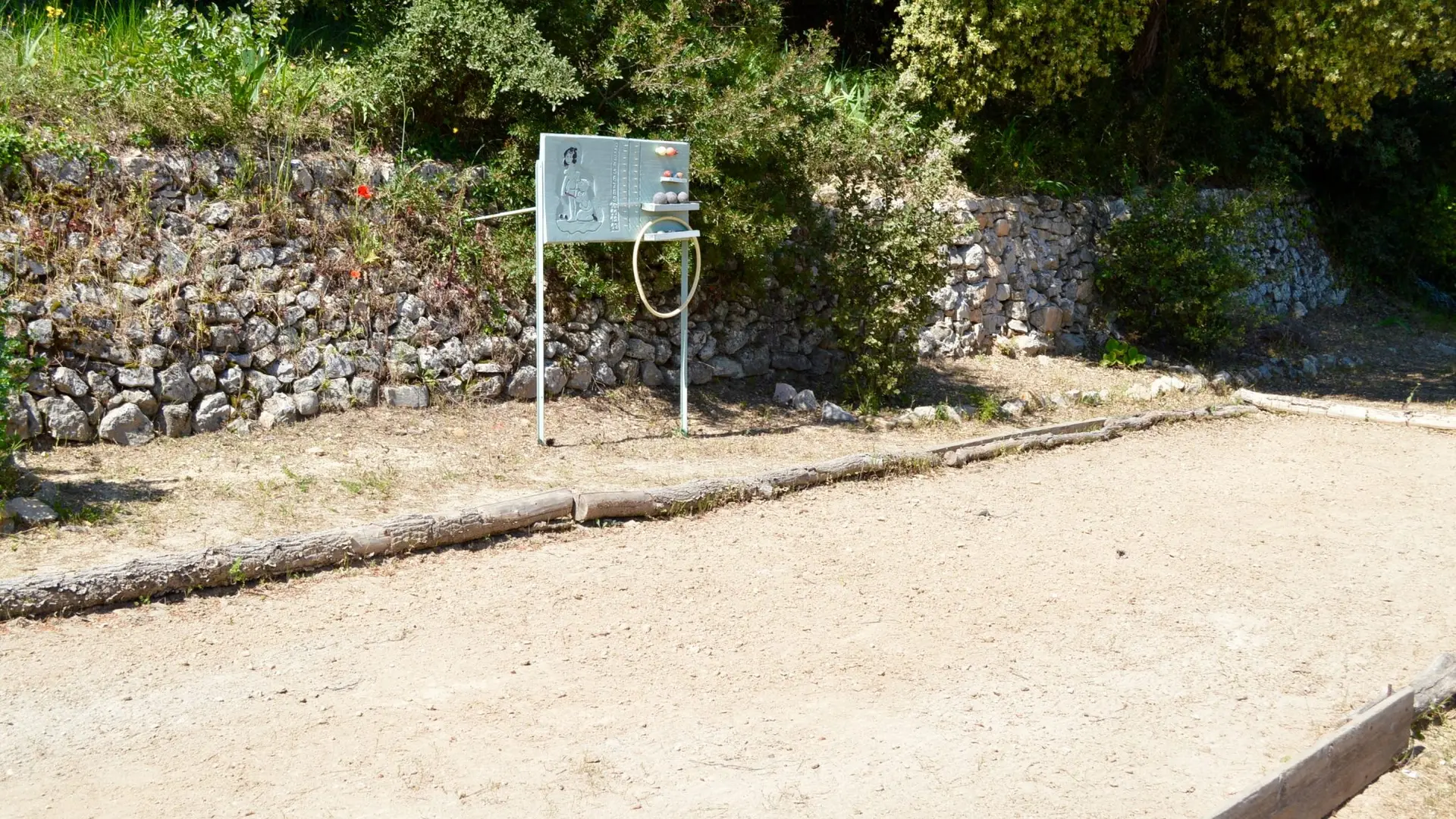 terrain de pétanque