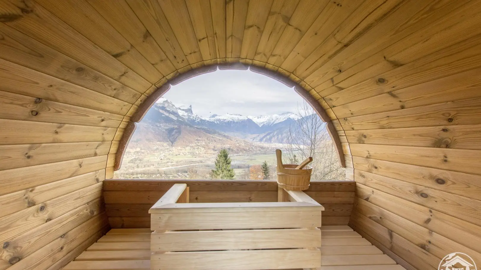 Sauna commun - vue vallée et Massif du Mont-Blanc
