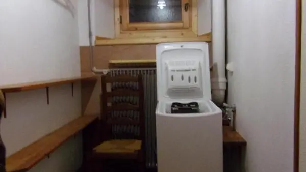 Coin machine à laver