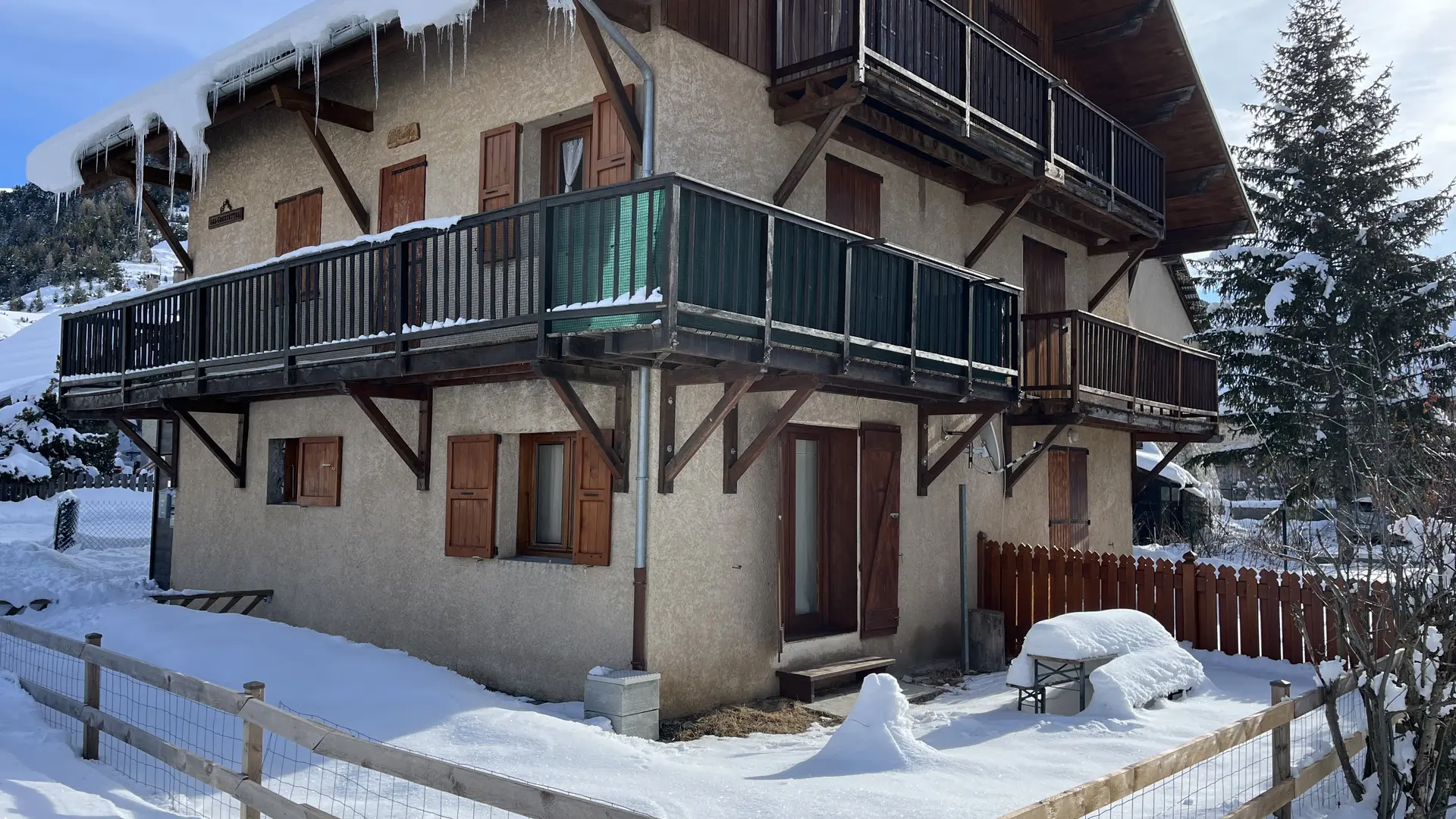 4 persons appartement