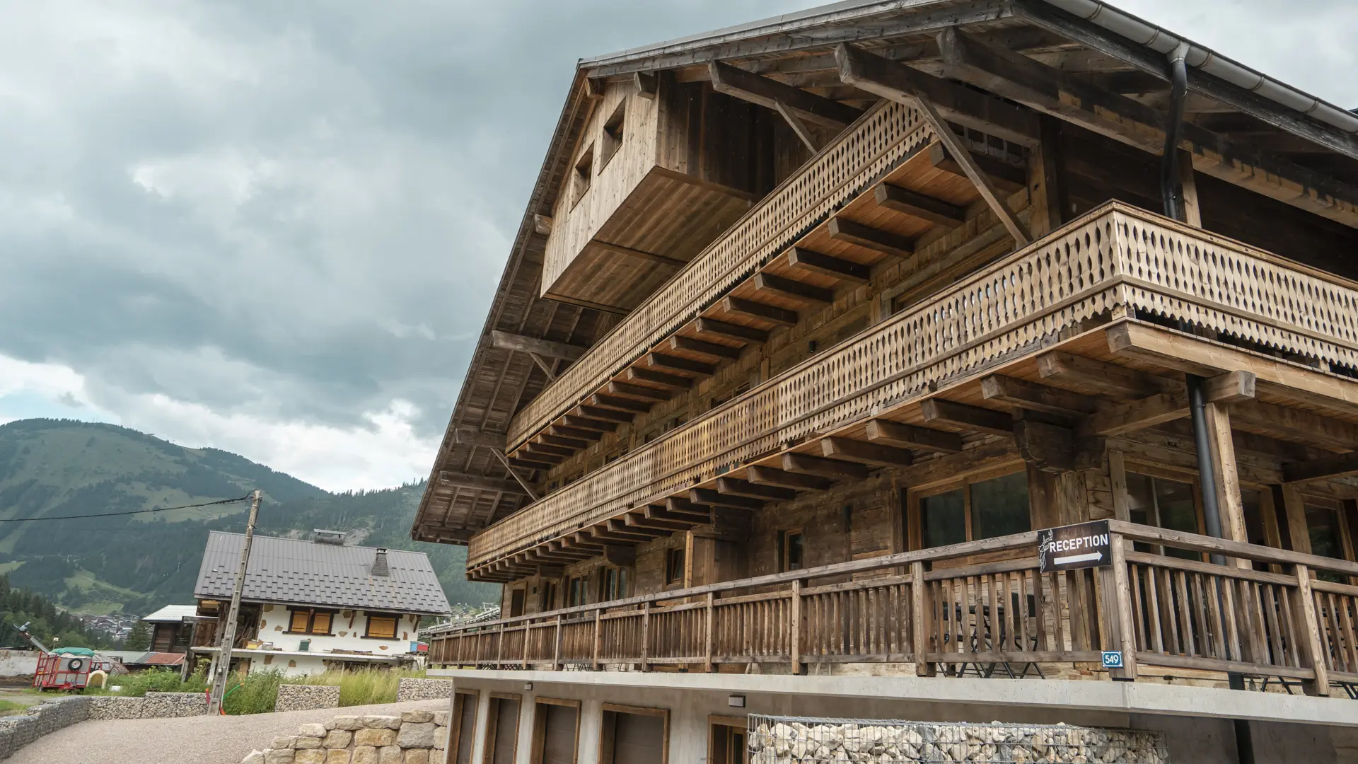 Façade_Chalet les Cerfs_Châtel