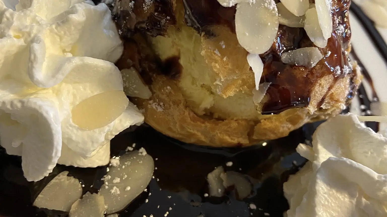 Profiteroles