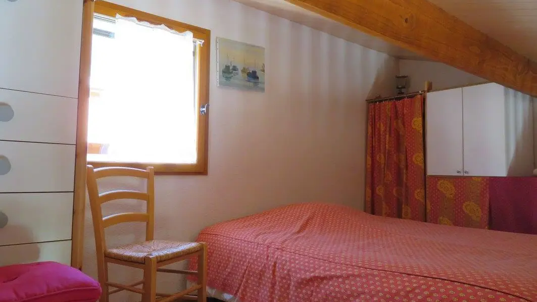 L'Espaï Mazets 8 et 9 Mezzanine 1