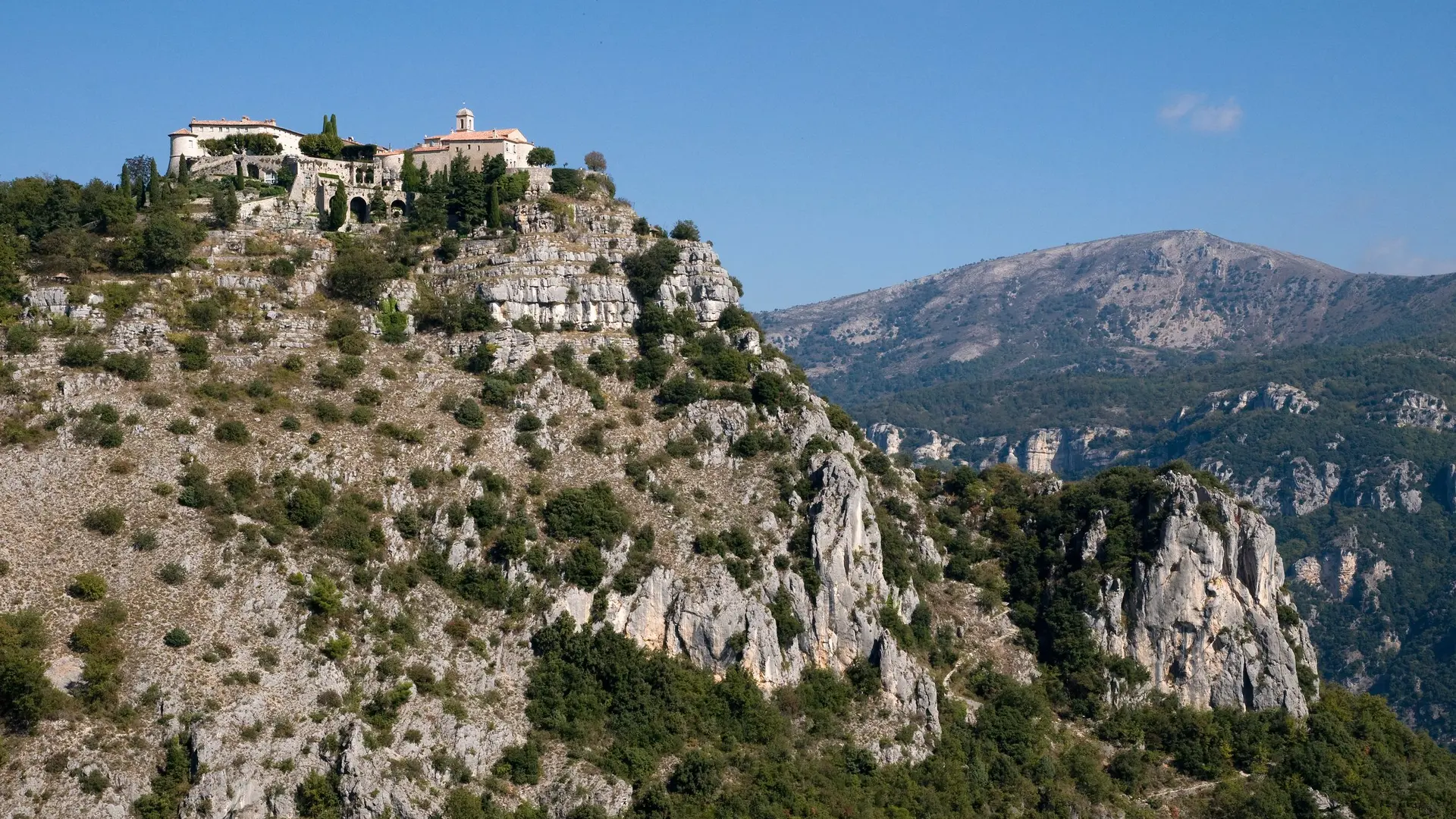 Vue sur le village de Gourdon