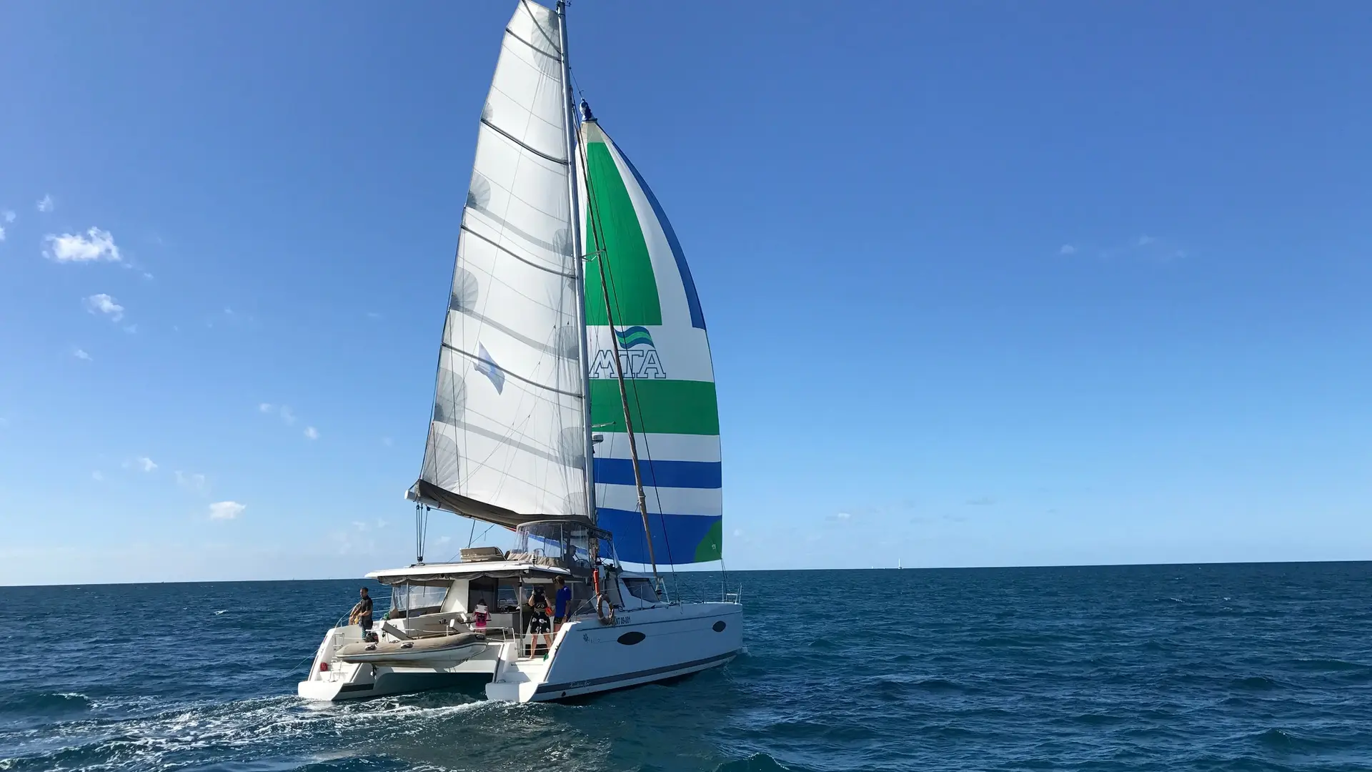 Sortie catamaran à la journée - Abaca Croisières