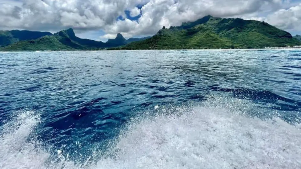 Mana'hau Boat