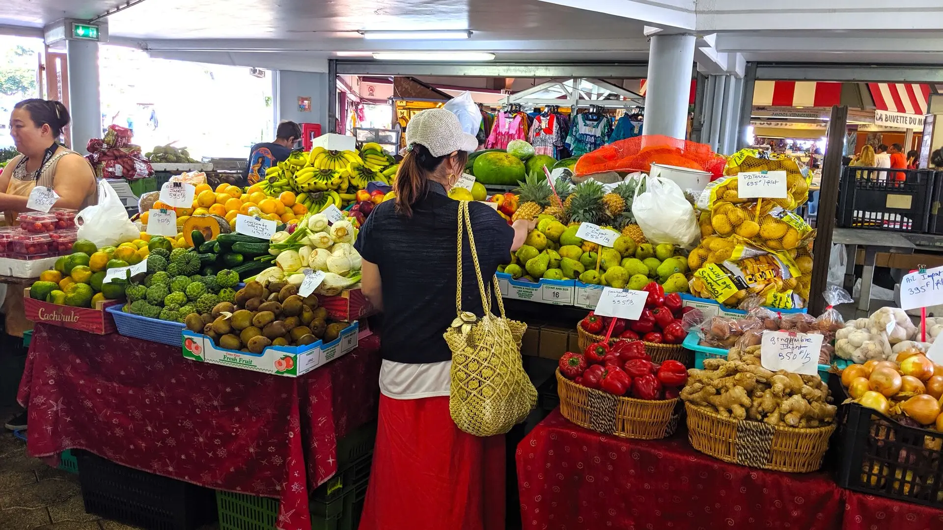 The Noumea market at Port Moselle