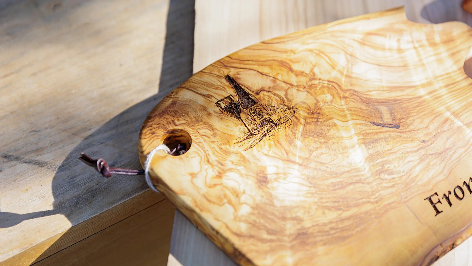 Artisanat De l'Olivier au Couteau à Saint-Rémy-de-Provence