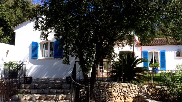 Vue extérieure maison