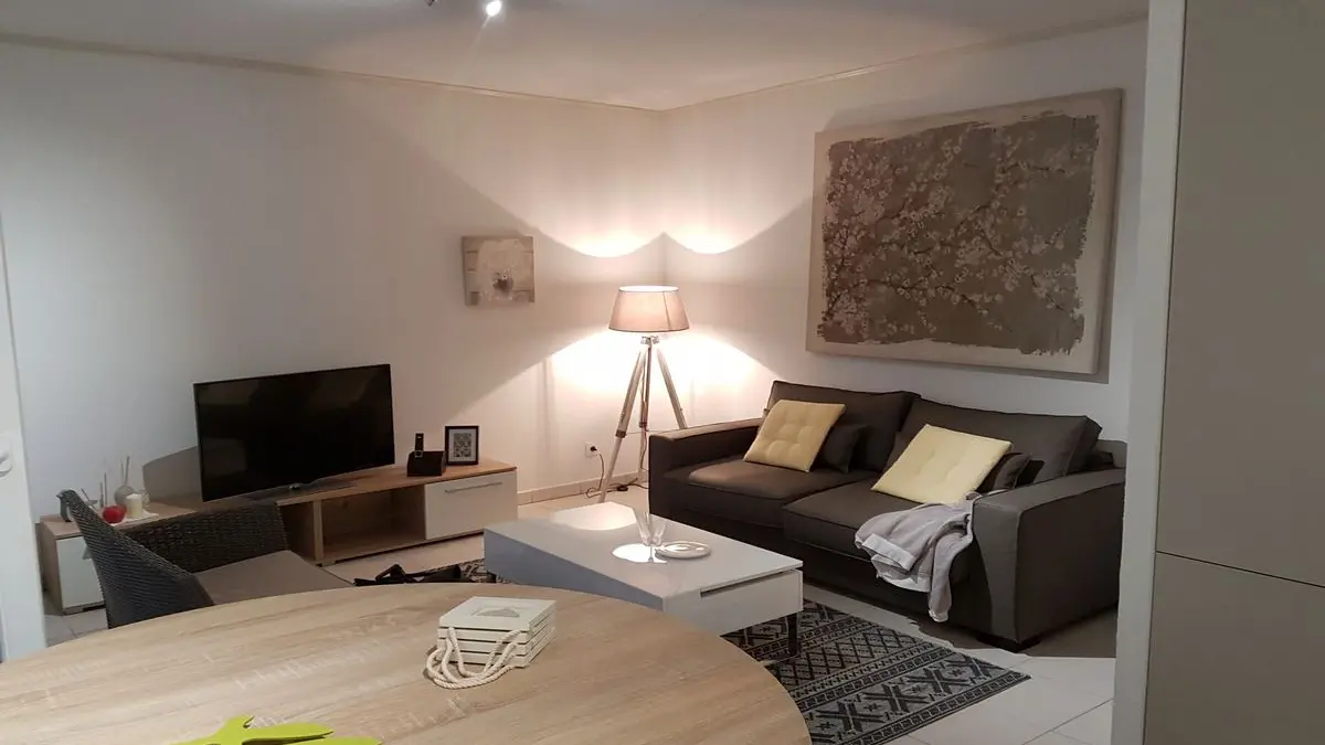 A l'Ombre de la Cité Médiévale