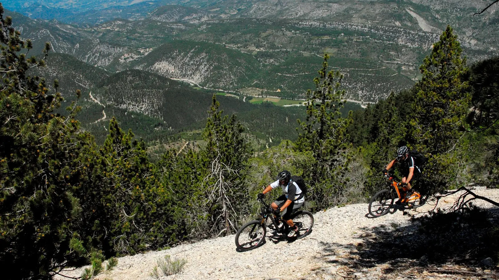 Balcons Nord Ventoux - Grande traversée VTT de Vaucluse