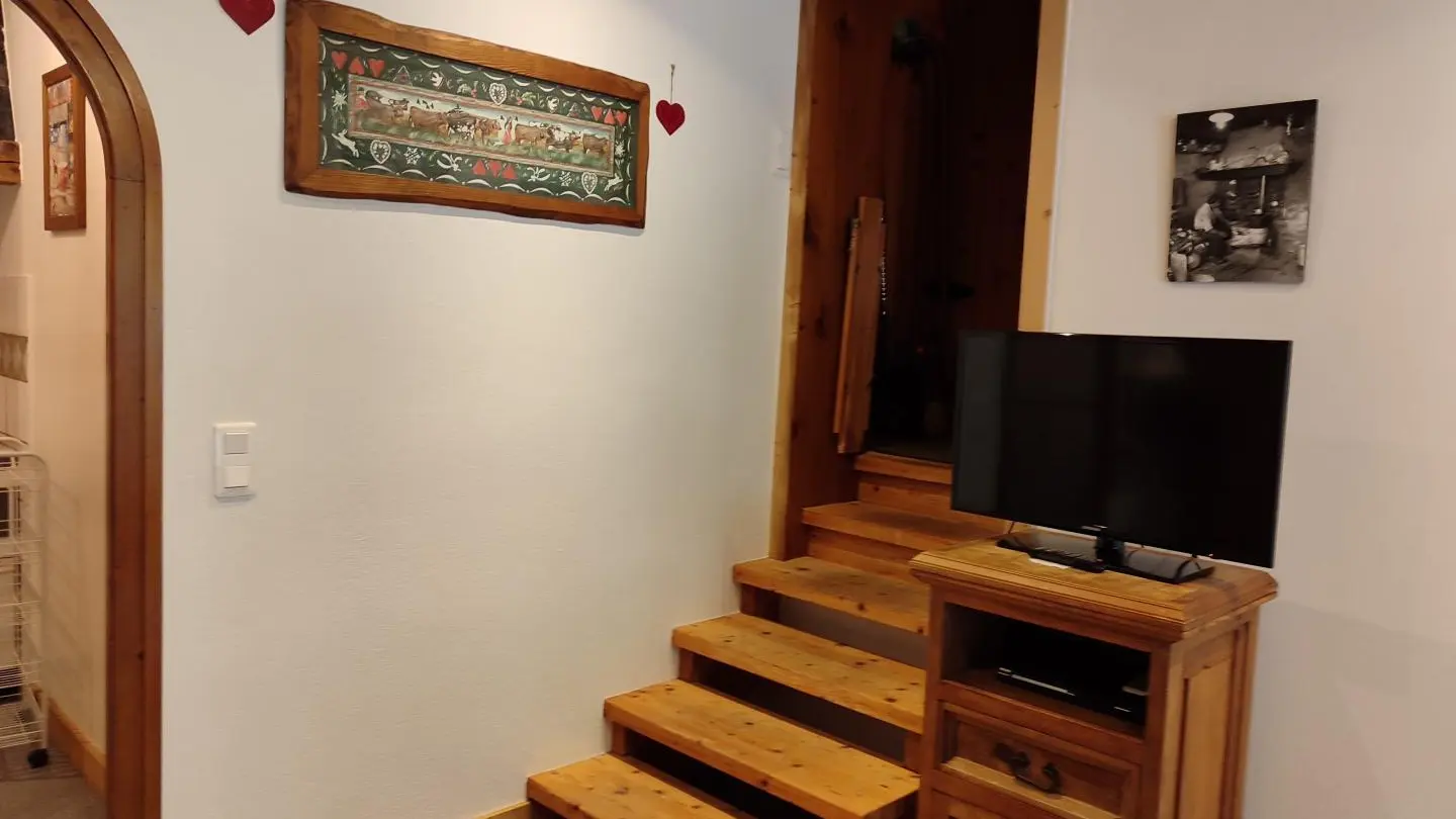 Escalier pour accéder aux chambres