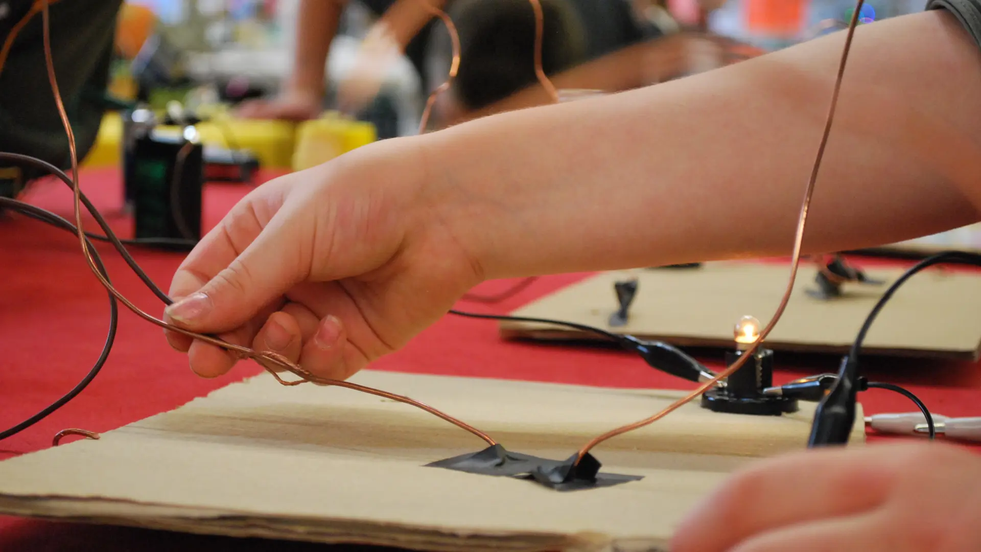 Atelier scientifique proposé par La Rotonde