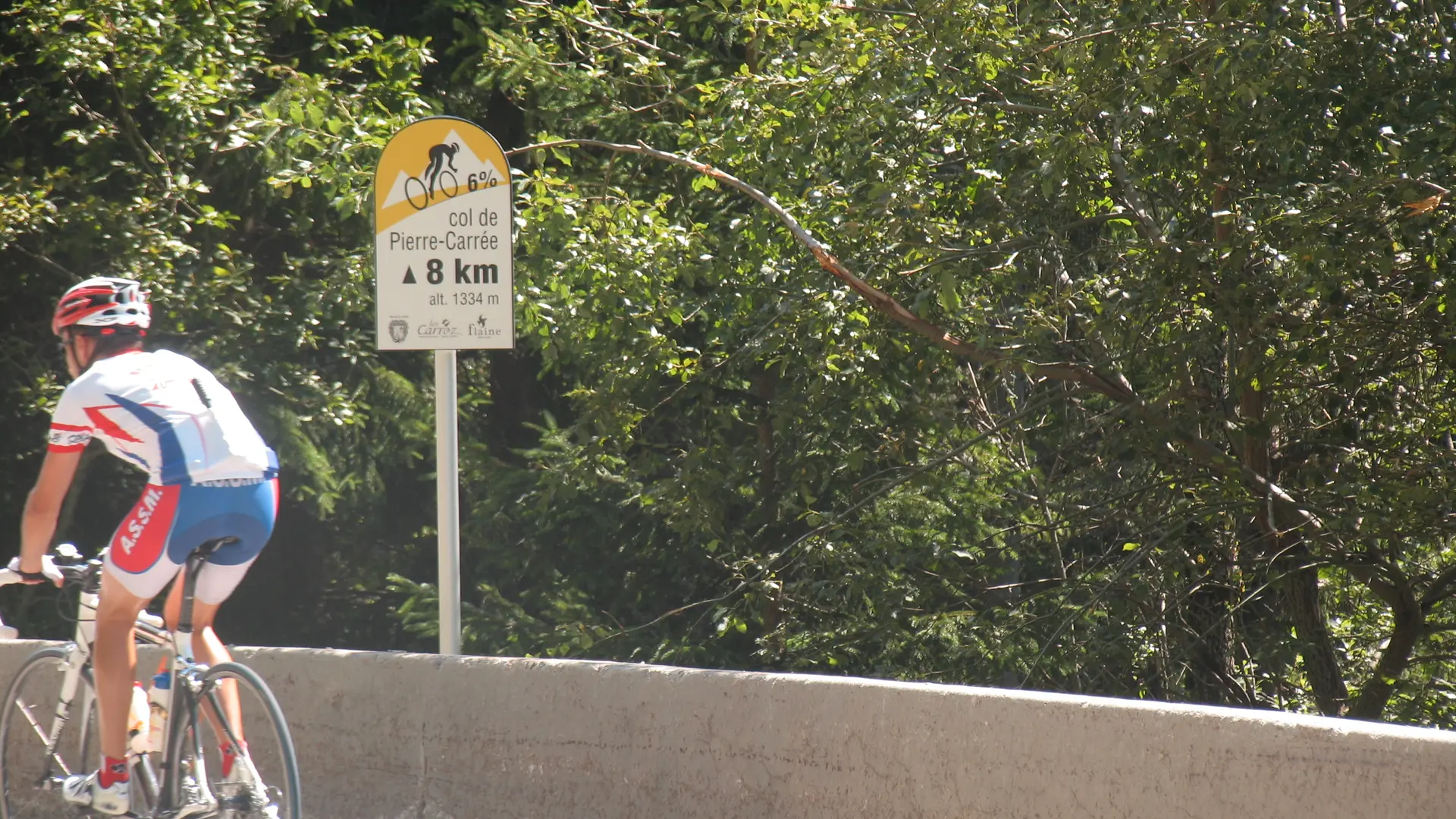 Montée du Col de Pierre Carrée