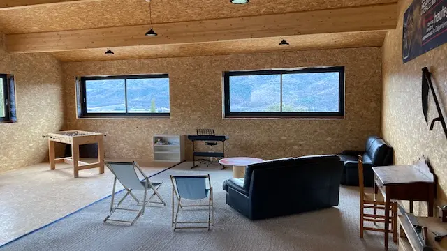 Espace hébergement autonome à l'étail