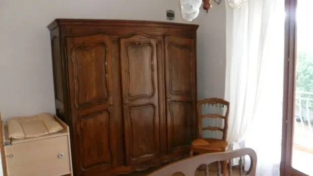 Gîte La Roche Rouge-Placard de rangement-Colomars-Gîtes de France des Alpes-Maritimes