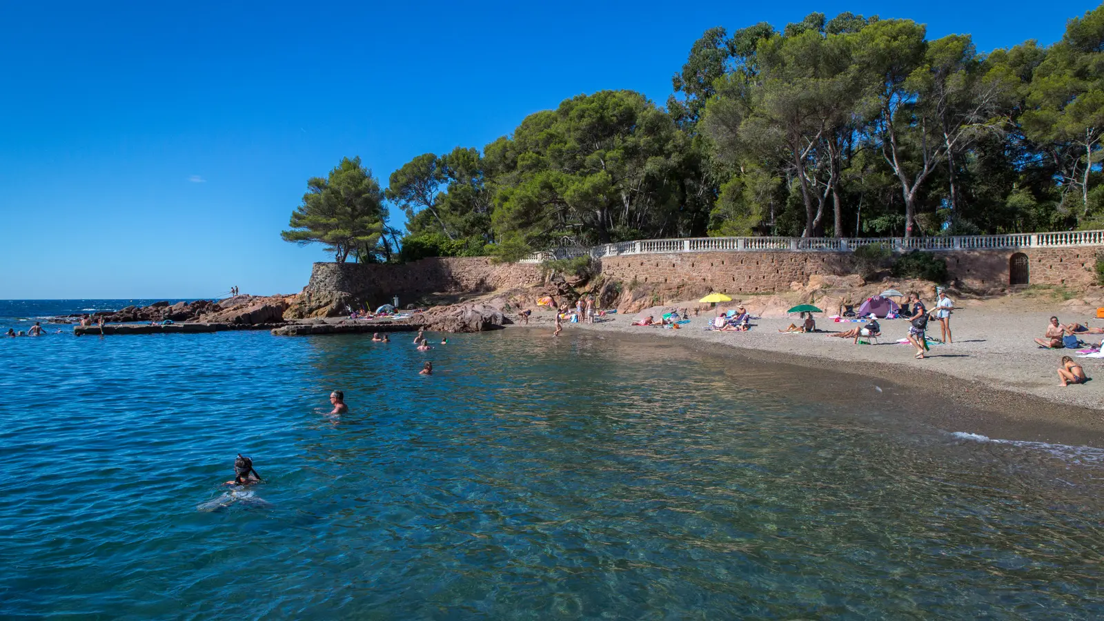 Plage de Boulouris