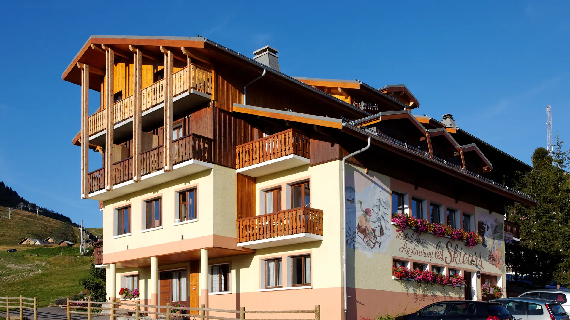 hotel_les_skieurs