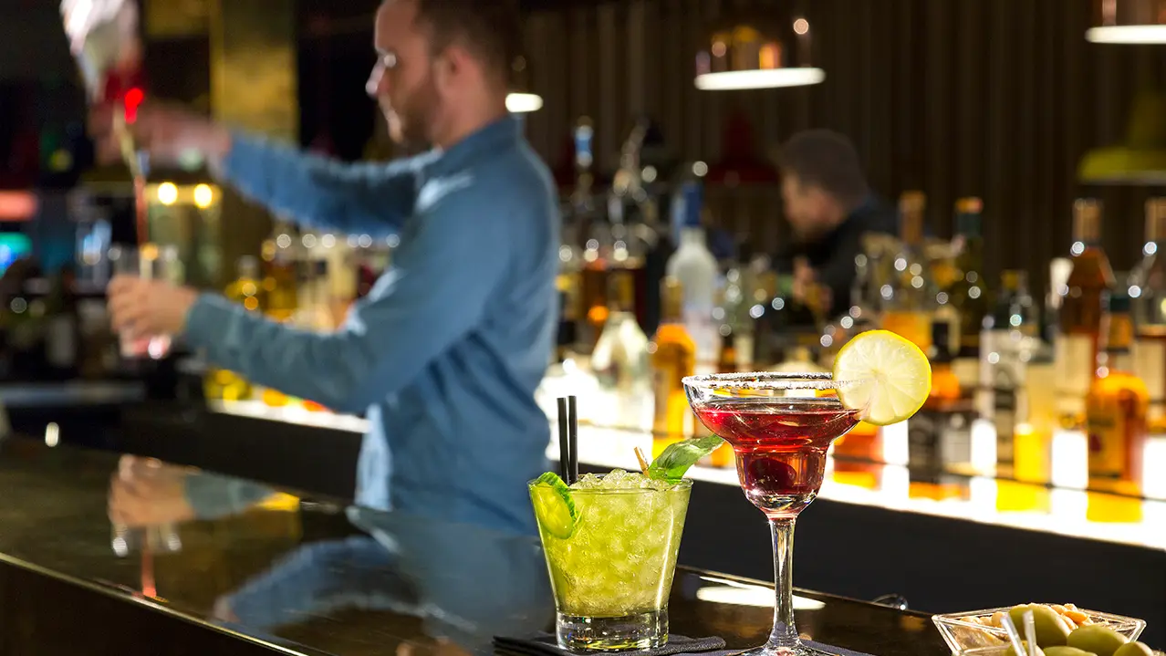 Bar