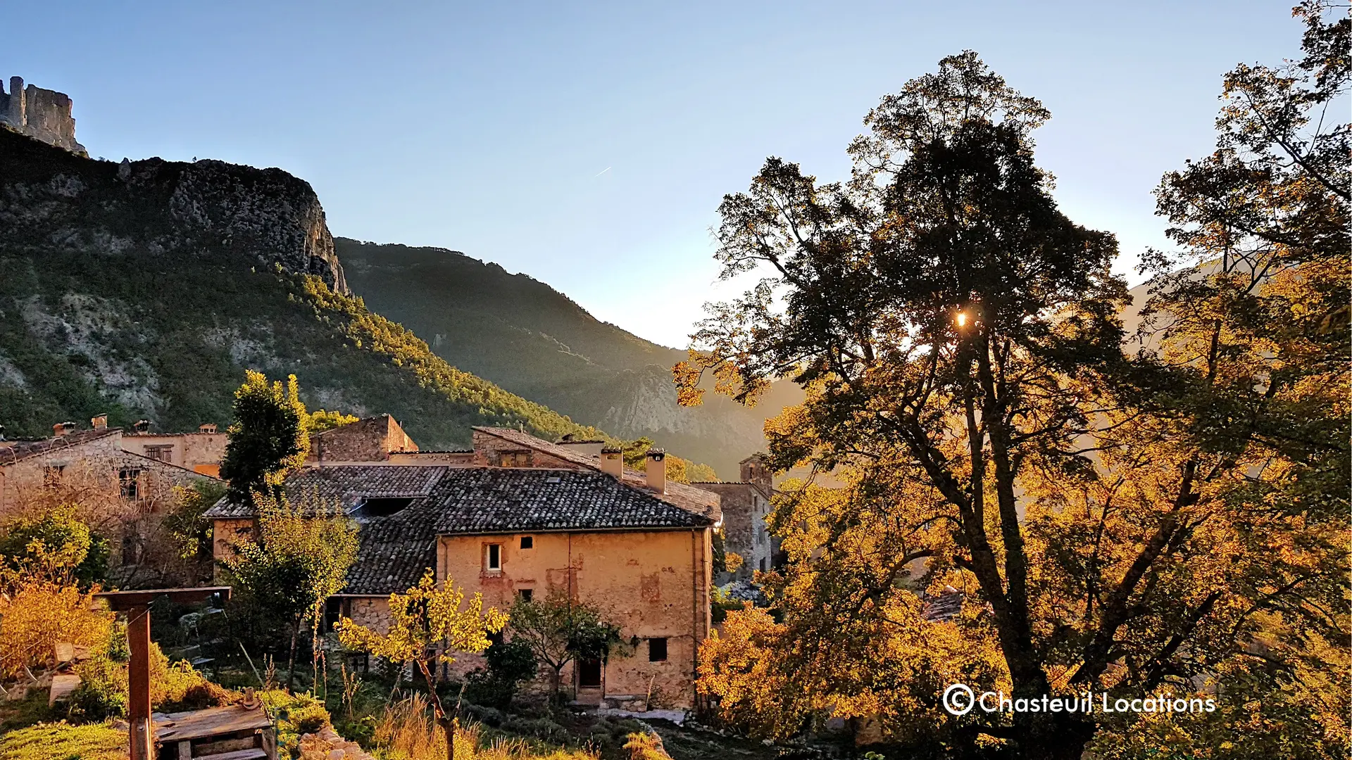 Le hameau de Chasteuil
