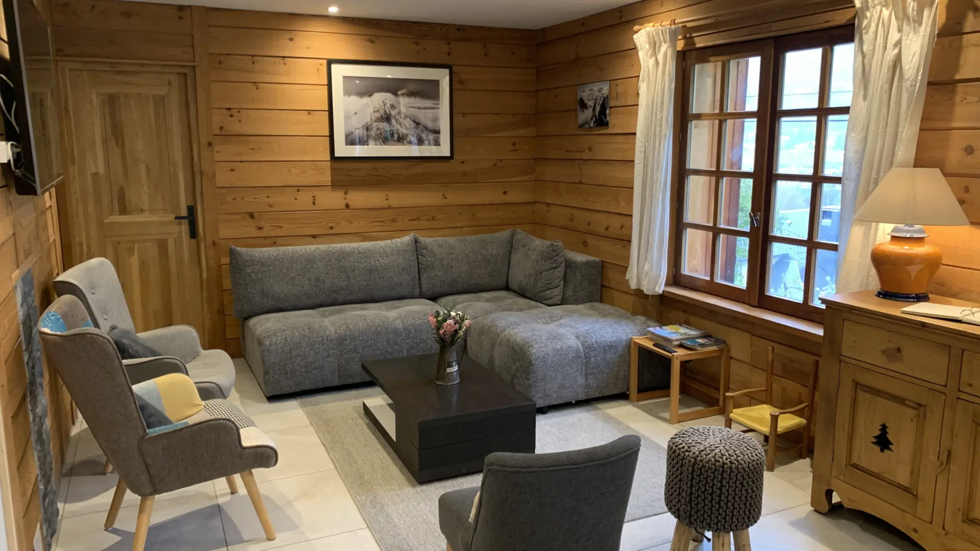 chalet-le-mont-milo-3-salon-serre-chevalier-briancon